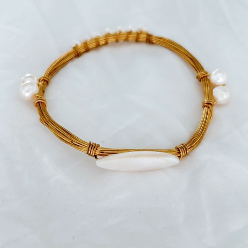boho pearl bangle H122